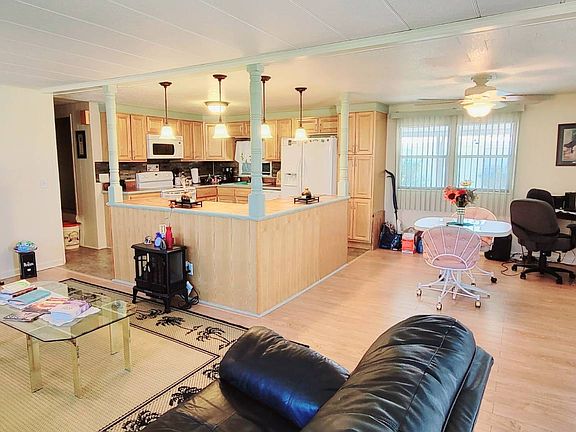 4th image of 7001-142D Avenue 22