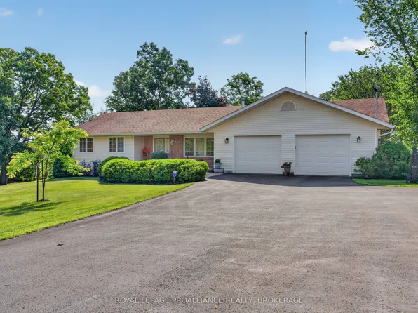 6930 Perth Rd, South Frontenac, ON K0H 2L0