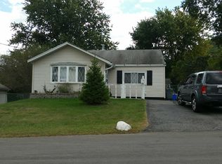 18 Kinsman Ln, Garnerville, NY 10923