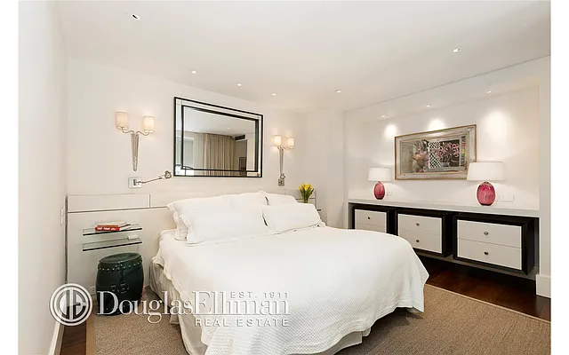 Sold by Douglas Elliman | media 14
