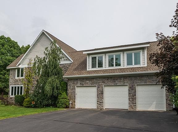 5th image of 846 Joseph Ct #19