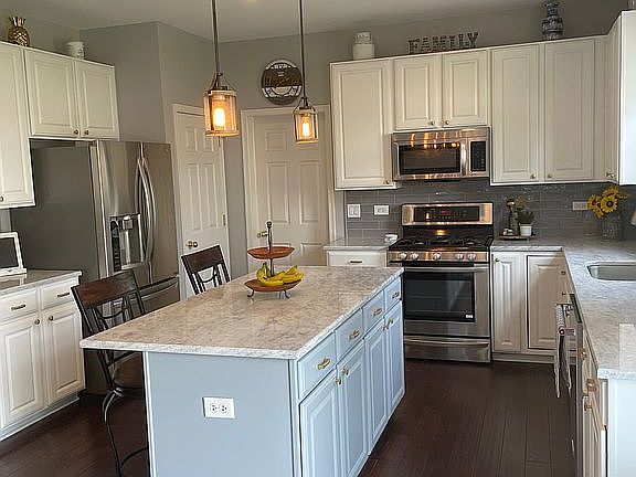 2nd image of 17716 S Willard Ln