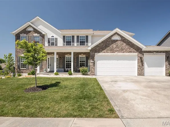 237 Mason Glen Dr, Lake Saint Louis, MO 63367