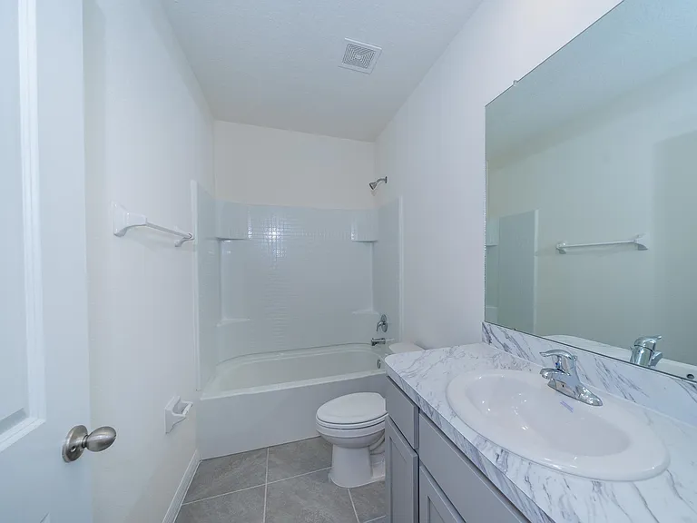 16642 Maude Dr — Photo 16