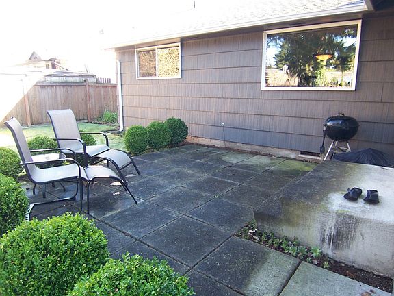 3rd image of 1642 S Mullen St