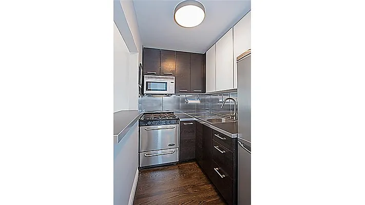 Sold by Fenwick Keats Real Estate | media 14