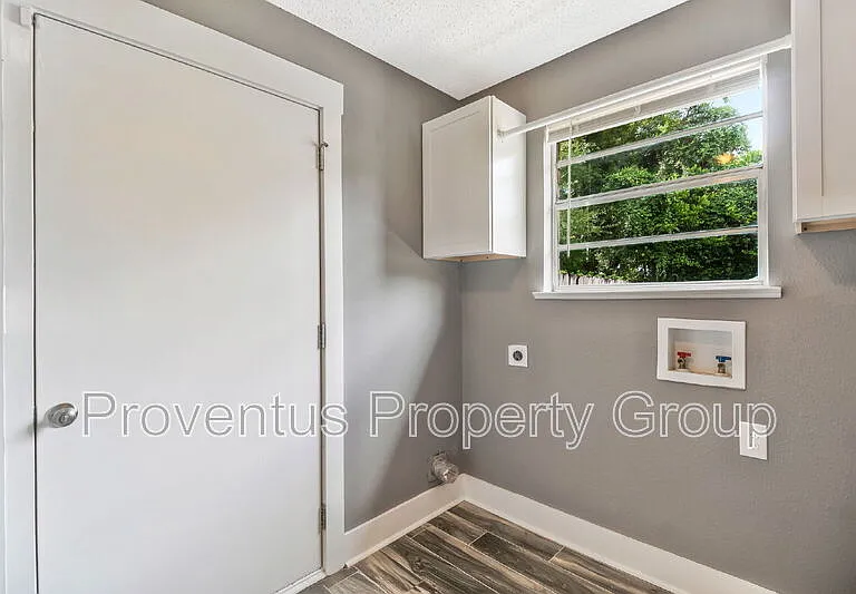 3214 Palmdale Ave — Photo 18