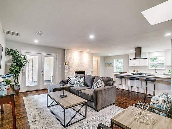 5th image of 6208 E University Blvd