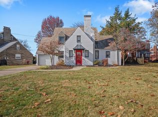 116 Crestview Dr, Pittsburgh, PA 15236