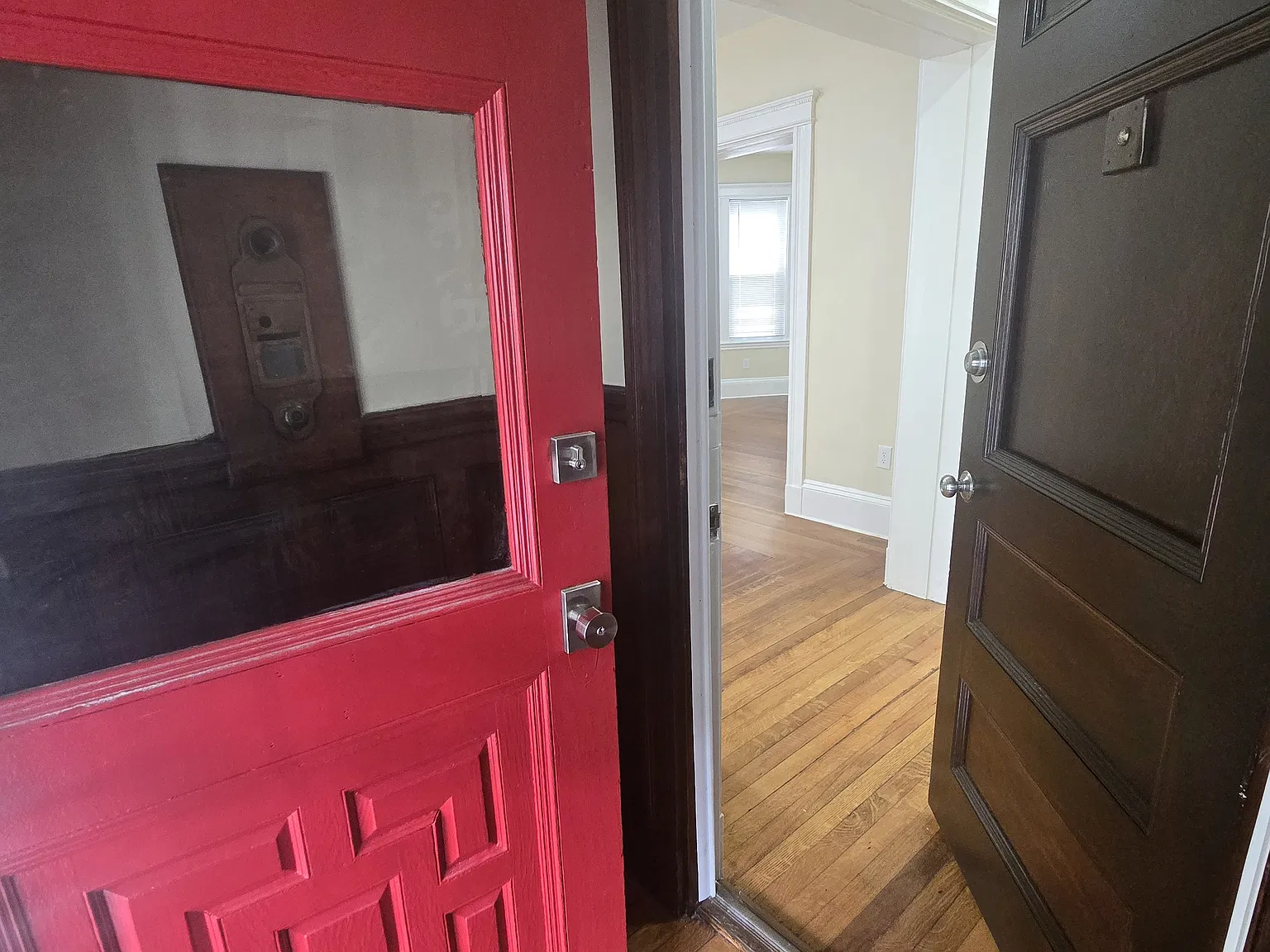3 bed, 1500 sqft, $3,300 — Photo 3