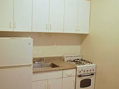 5th image of 373 Ocean Ave APT B5