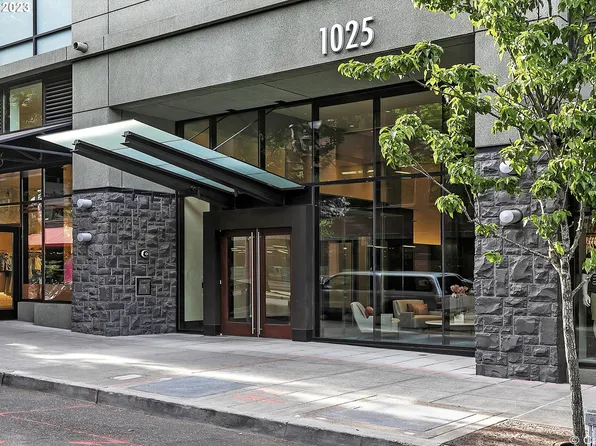 1025 NW Couch St Unit 612, Portland, OR 97209