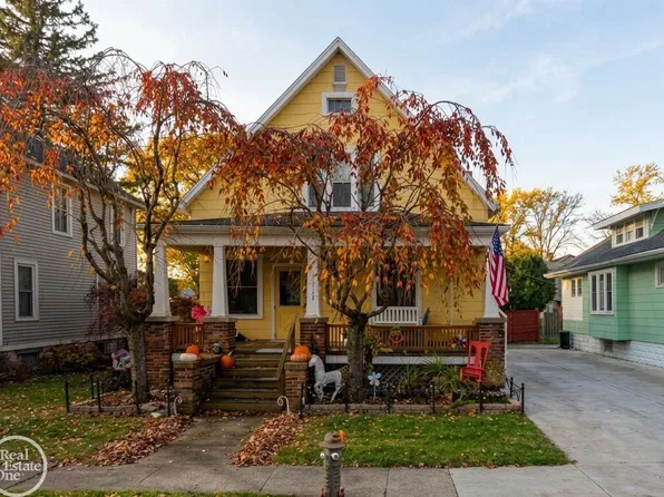 2729 Stone St, Port Huron, MI 48060