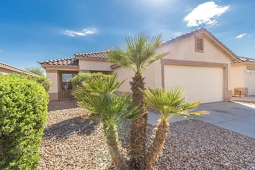 645 W Jardin Dr Photo 1