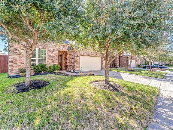 3rd image of 19911 Lizzie Ridge Ln