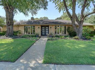 705 Rochelle Blvd, Irving, TX 75062