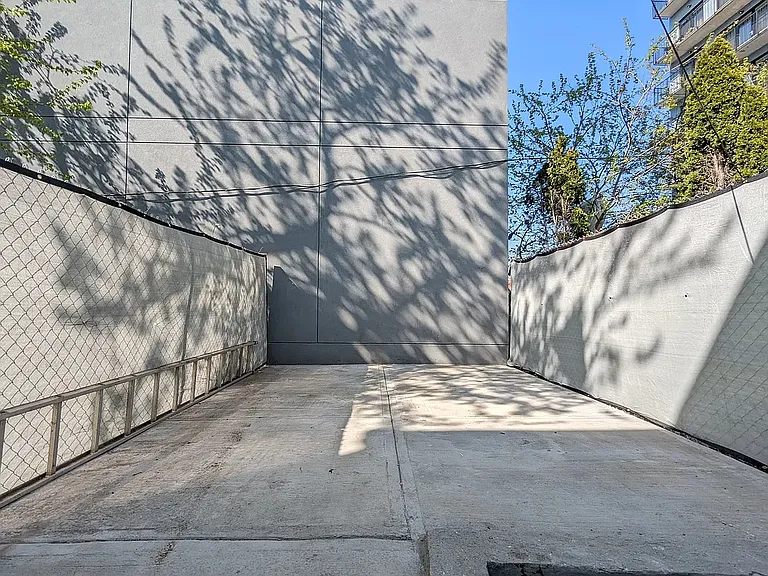 1899 Atlantic Ave #1 — Photo 7