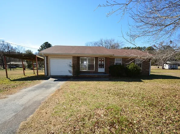 50 McNair Cir, Henderson, NC 27537