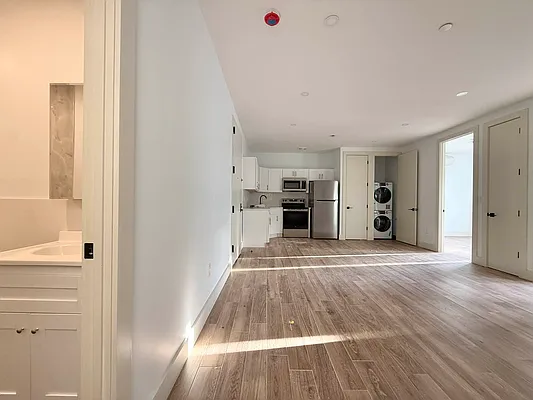 Kitchen, photo 2