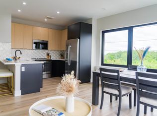 456 Schuyler Ave #114, Kearny, NJ 07032