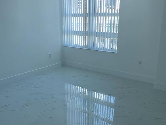 2nd image of 950 Brickell Bay Dr APT 3608