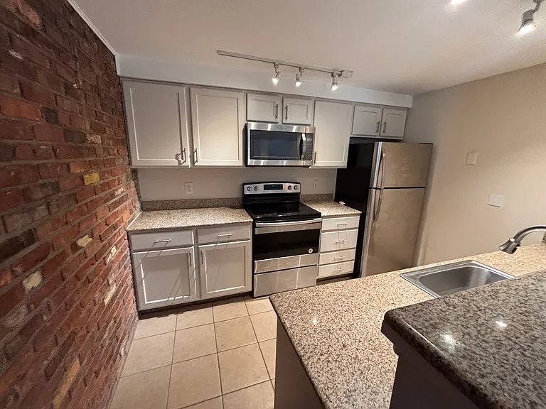7 Northwood Dr — Photo 6