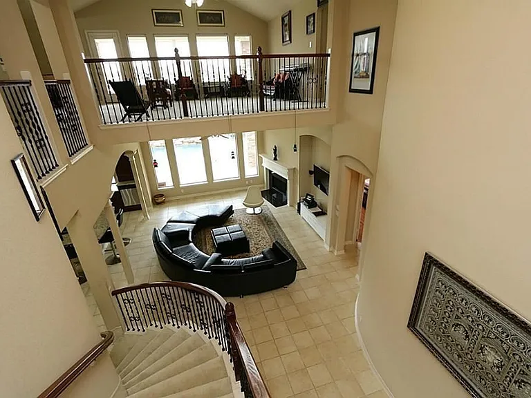 7610 Hampton Bay Ln — Photo 11