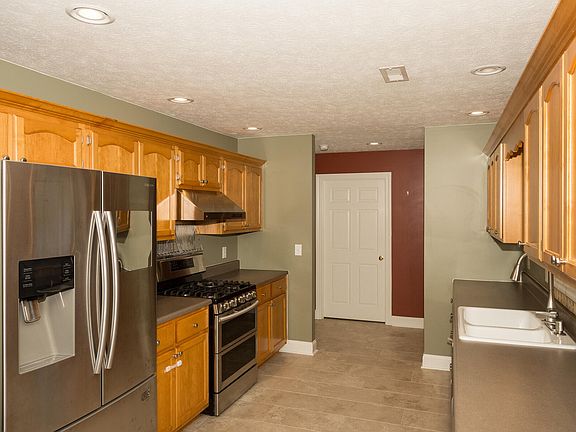 2nd image of 1304 Sarek Ave
