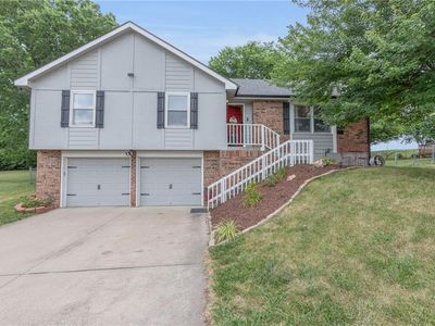 811 N Patton St, Harrisonville, MO, 64701