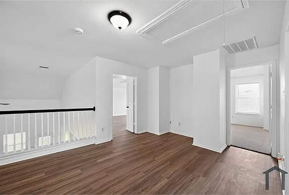 1009 Youkum Ct — Photo 33