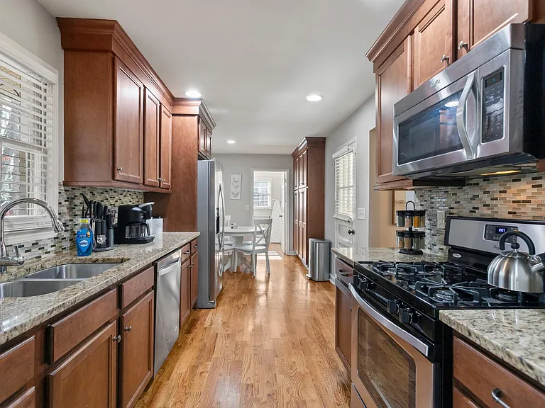 3270 Hickory Crest Dr NW — Photo 11