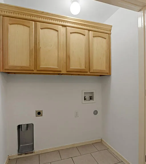 561 Green Village Ct #A — Photo 21