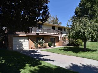 1940 Waneta Rd, Grandview, WA 98930