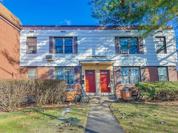 70-07 Park Drive E #A, Kew Garden Hills, NY 11367