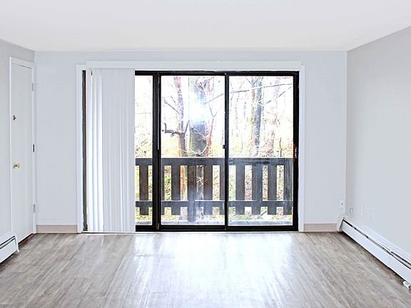 2nd image of 264 Fruit Hill Ave #6