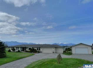 415 Greywolf Rd, Sequim, WA 98382