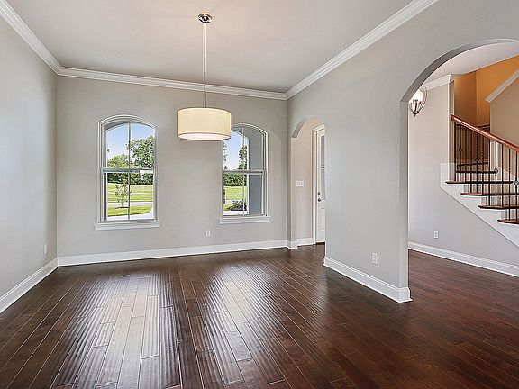 5th image of 59730 Avery James Dr