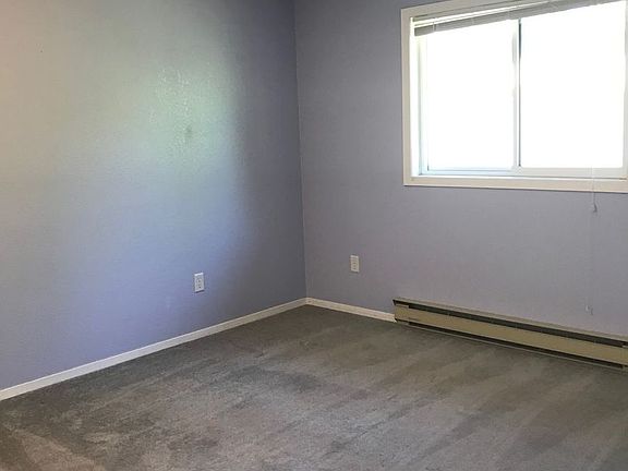 4th image of 226 S 18th Ave APT B