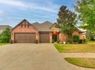 3932 Hutton Way, Edmond, OK 73034