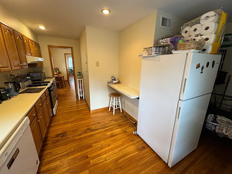 70 Brock St #1 — Photo 7