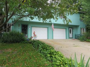 863 Postiy St NW, North Canton, OH 44720