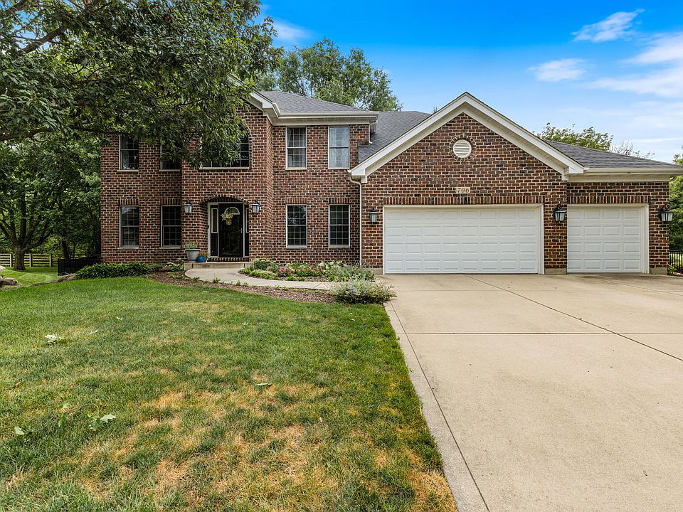 1st image of 706 Norway Pl