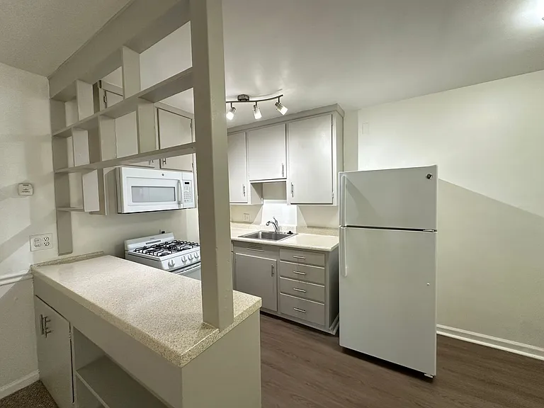 Live Where Downtown Meets Midtown at 1808 N Street — Photo 16