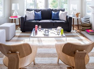 1612 Chalcedony St, San Diego, CA 92109