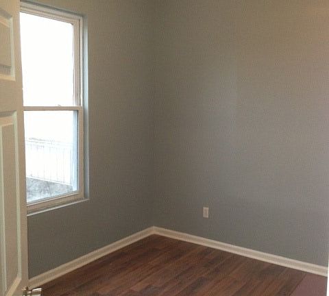 3rd image of 6411 S Evans Ave #2