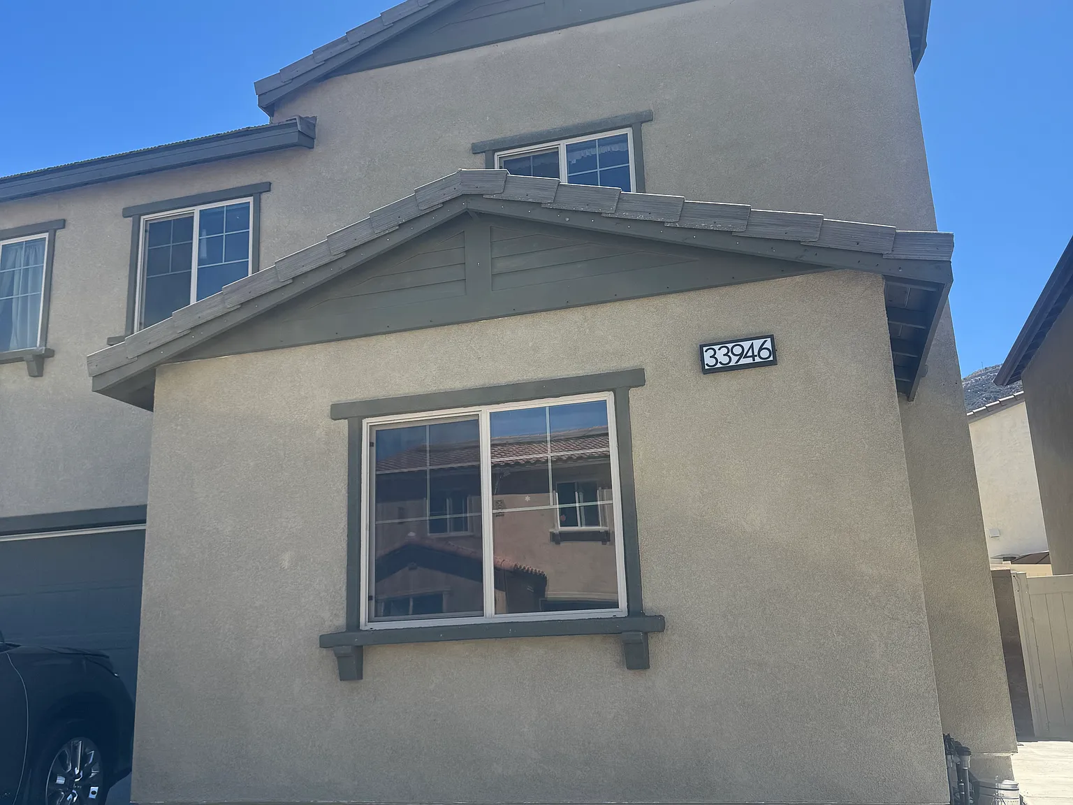 4 bed, 2.5 bath, 2021 sqft, $3,395 — Photo 1