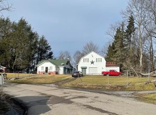 3705 Chicken Ridge Rd, Jewell Ridge, VA 24622