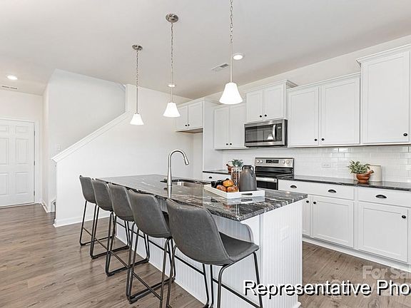 3rd image of 120 Crimson Dr #53