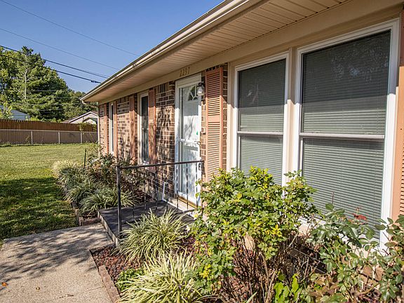 4th image of 2297 Shannon Ct