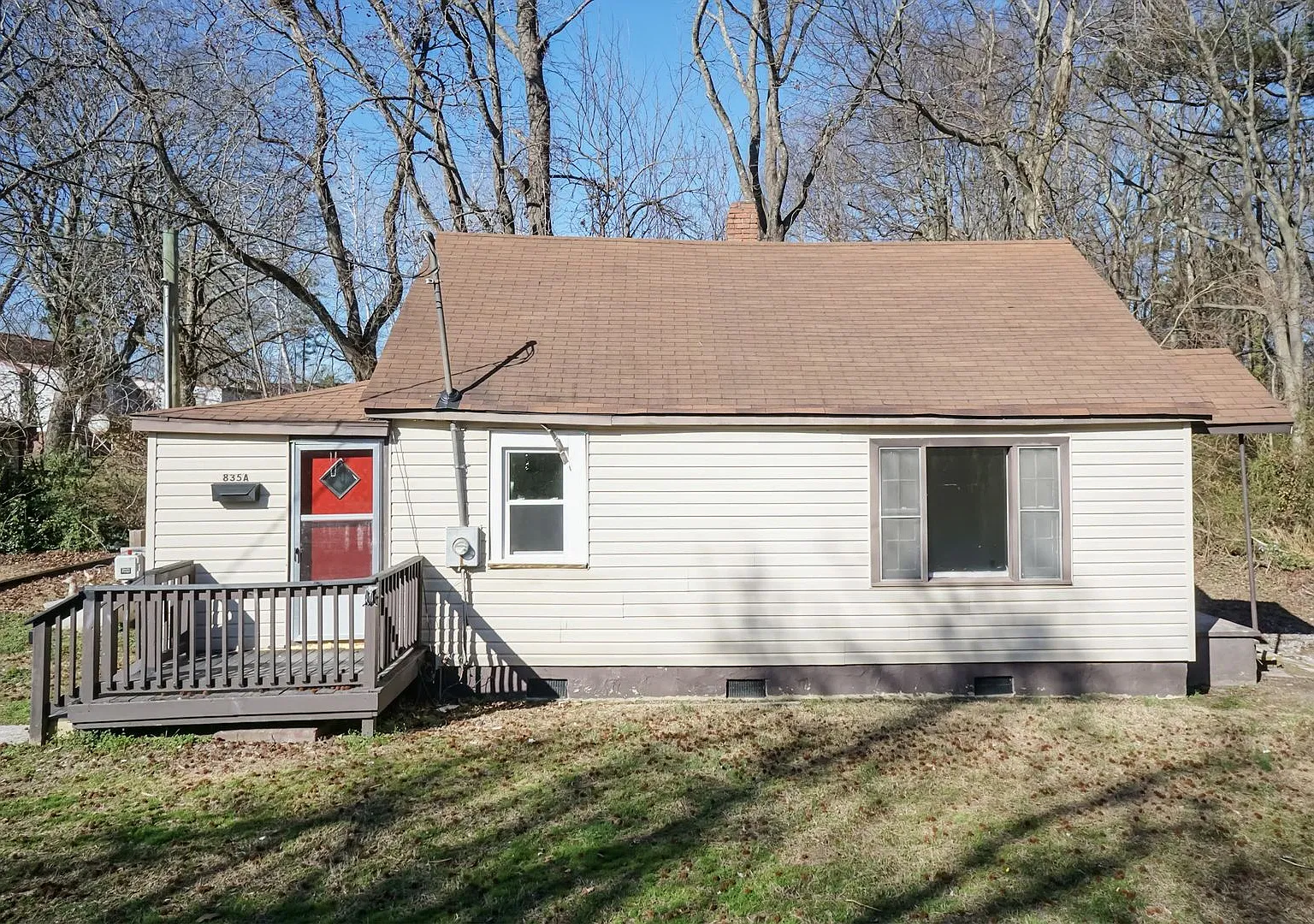 Three Bedroom Home! — Photo 3